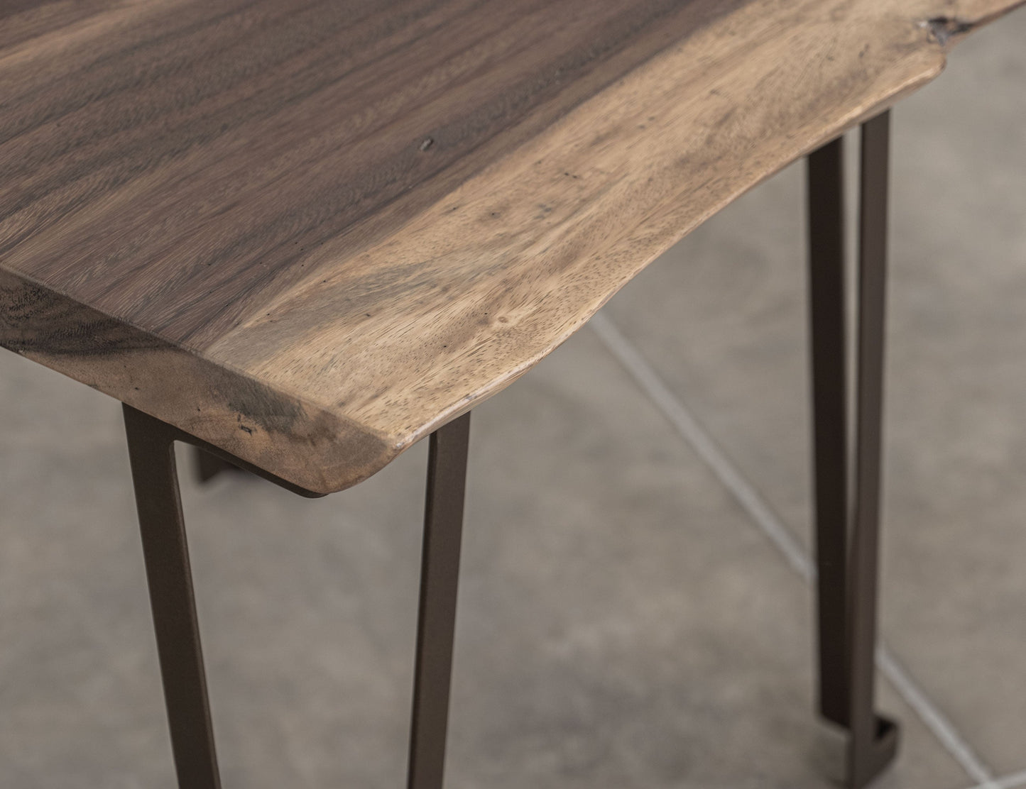 Chairside Table - Brown Cappuccino