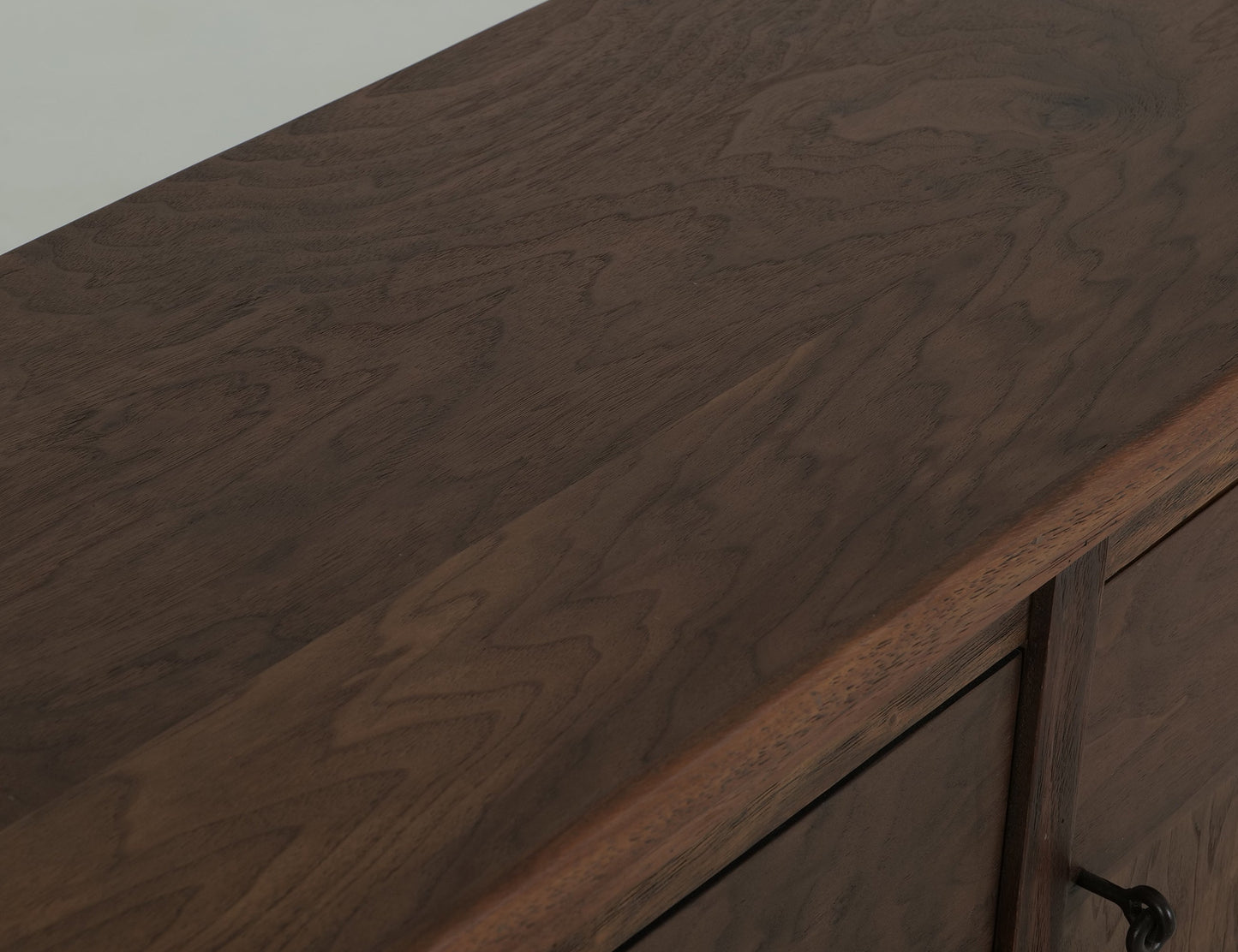 4 Drawer & 2 Door, Console - Peanut Brown