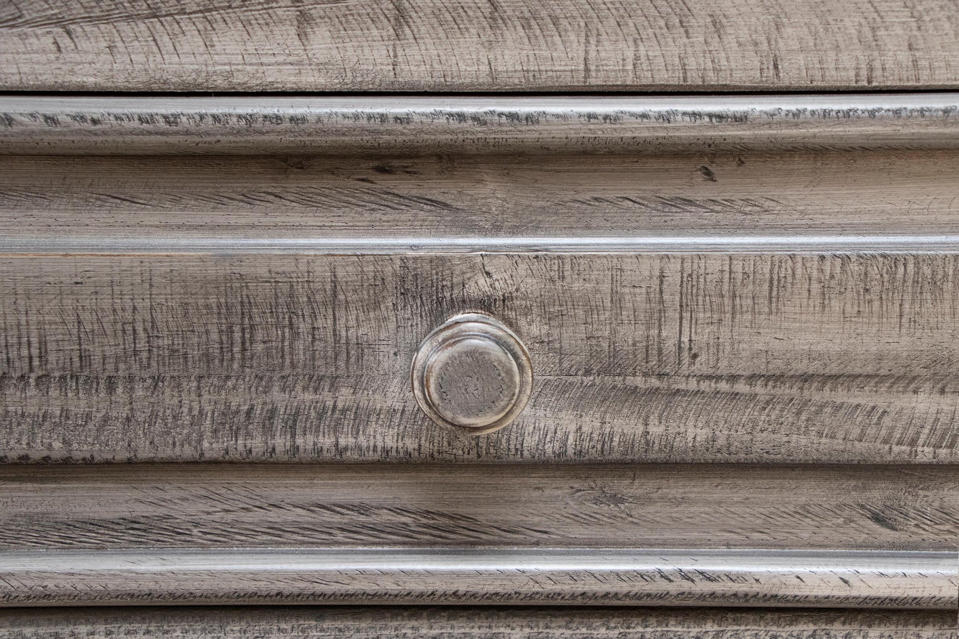 3 Drawer Nightstand - Distressed Gray
