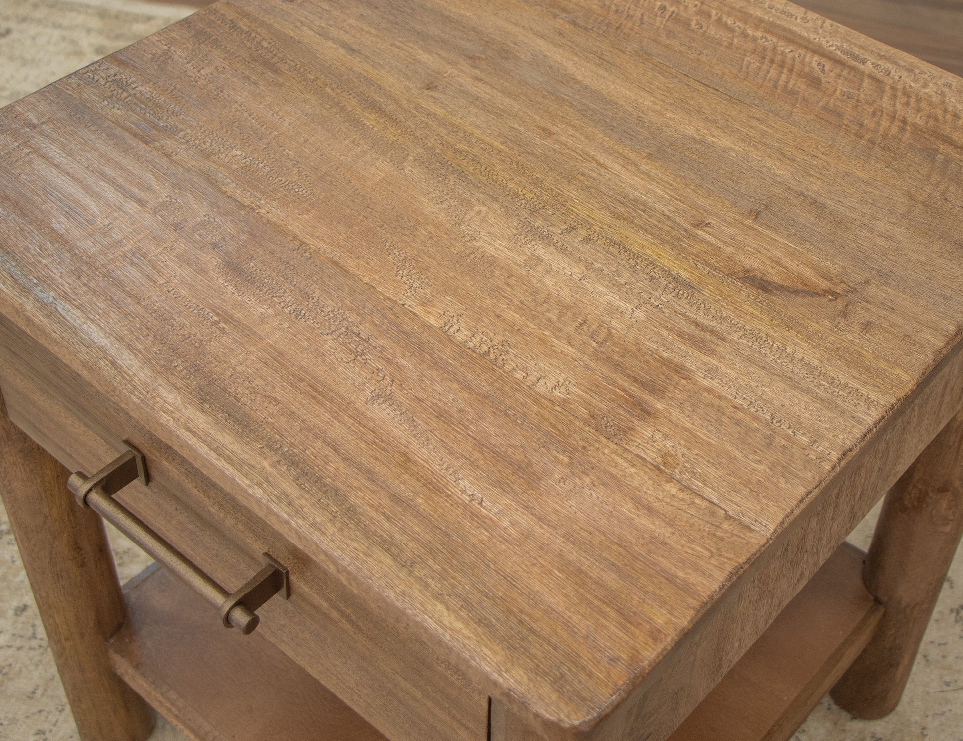 1 Drawer Chairside Table - Towny Brown