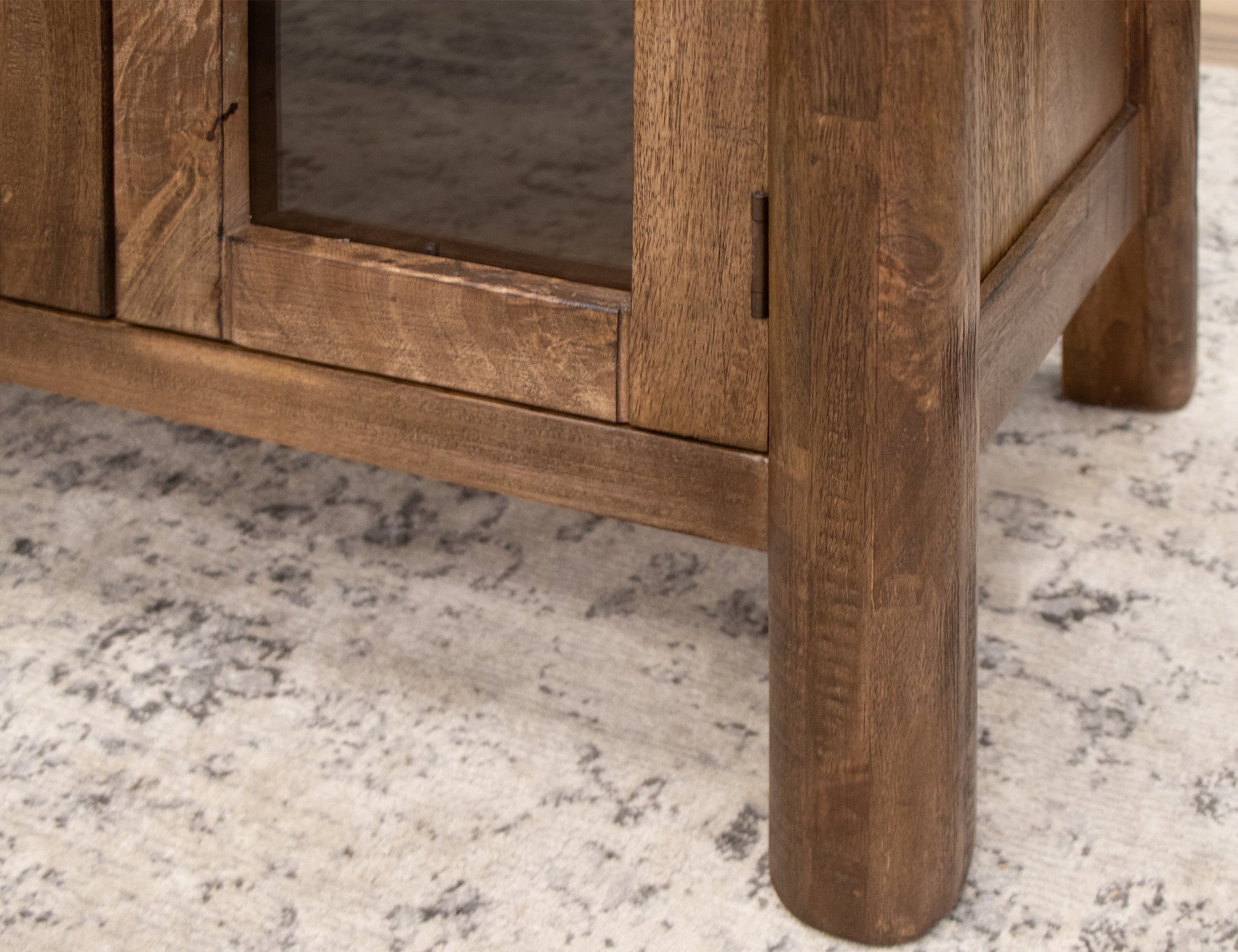 6 Door Console - Towny Brown