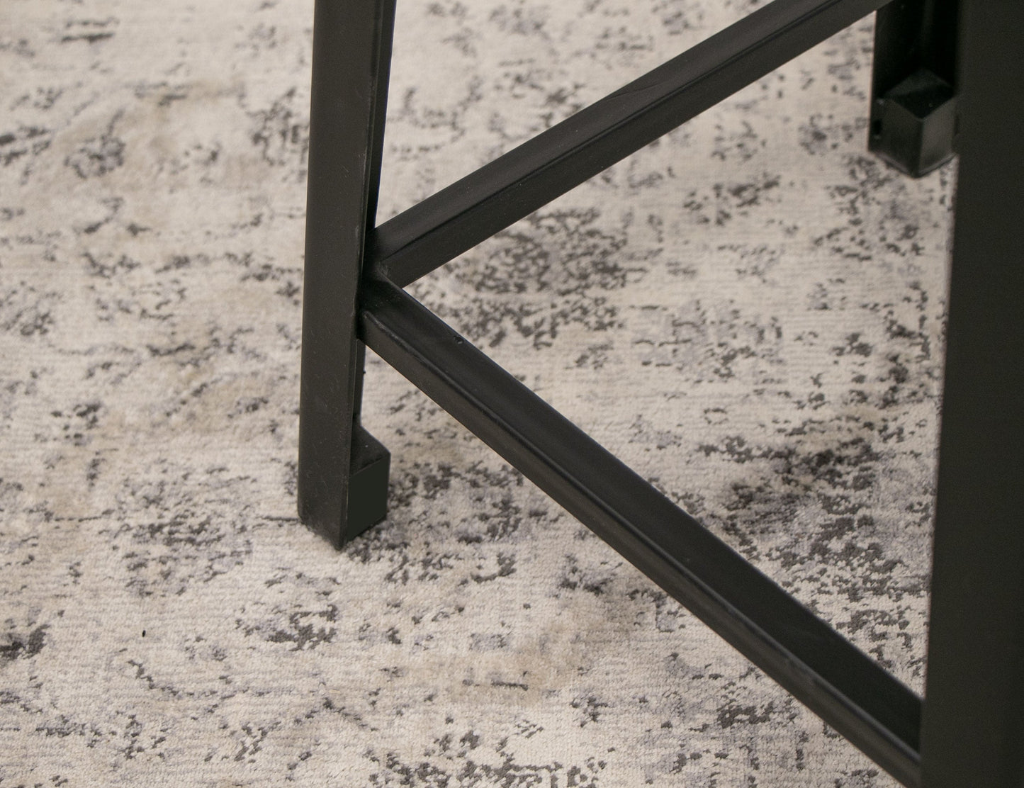 24" Wooden Stool - Truffle Brown / Oil Black