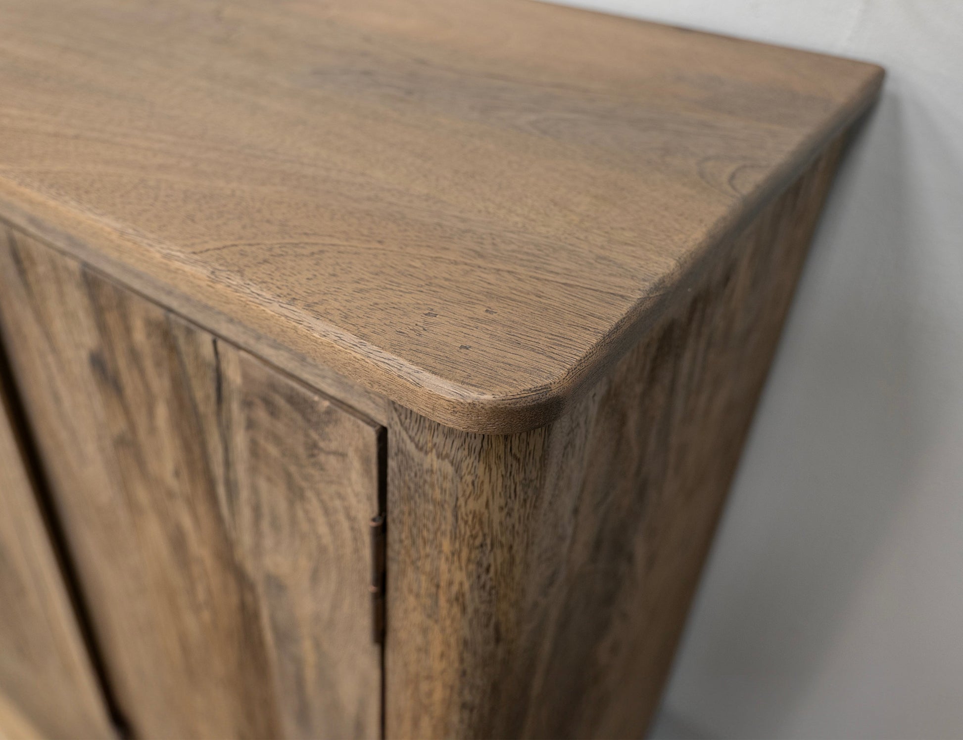 4 Door Console - Almond Brown