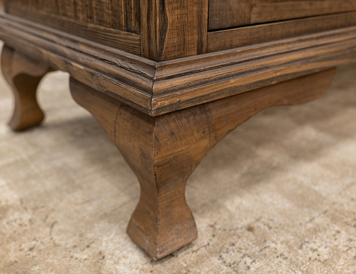 2 Door 2 Drawer Console - Caramel