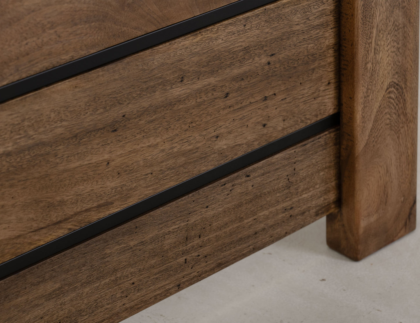 5/0 Queen Platform - Barrel Brown