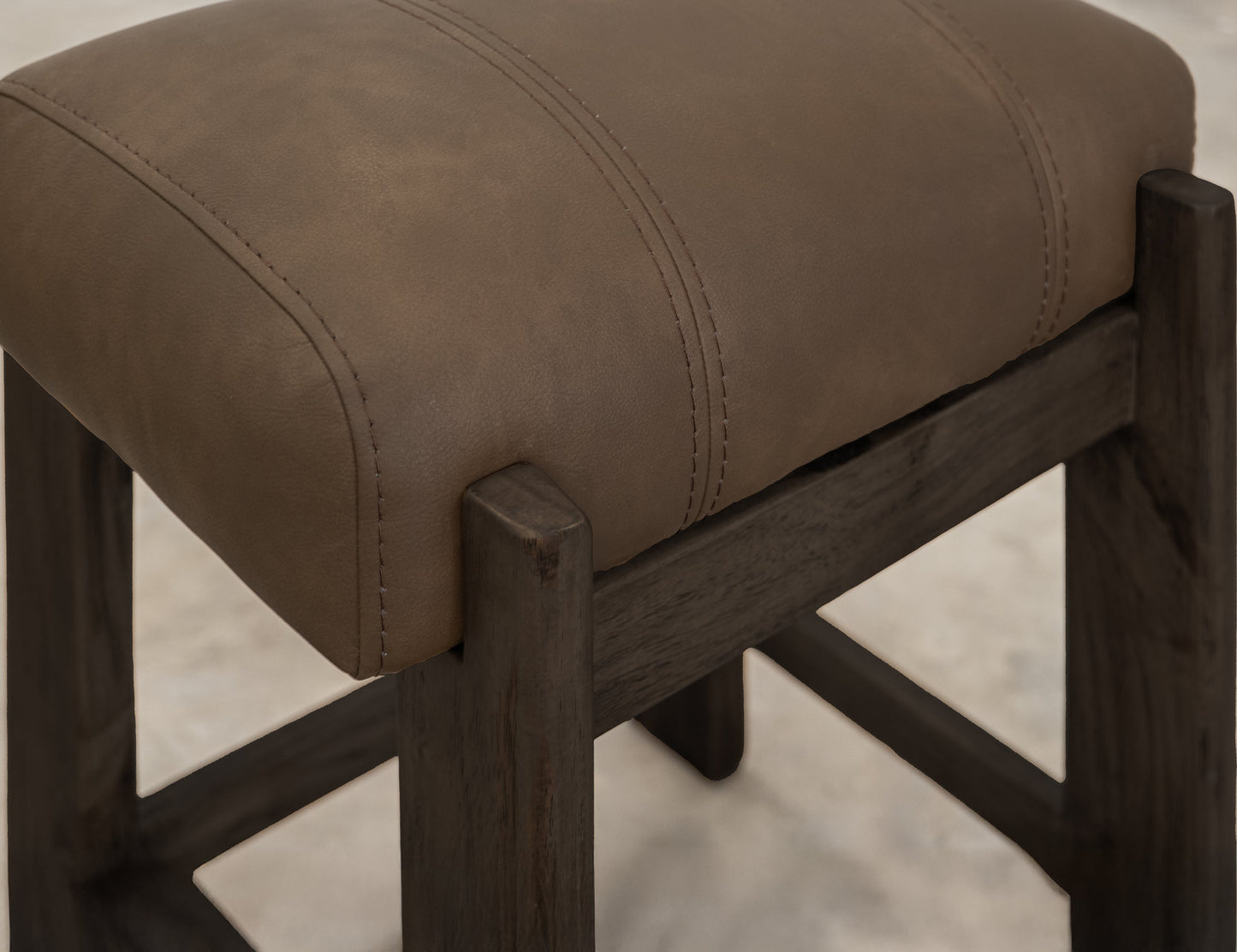 Stool 24" - Oil Black