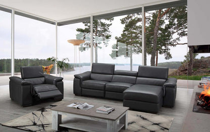 Allegra in Chaise