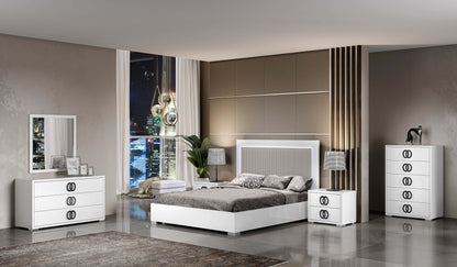 Luxuria Mirror